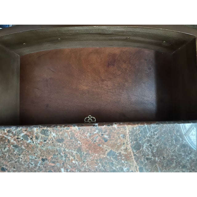Late 20th Century Henredon Burl Elm Neoclassical Marble Top Nightstand Bedside Chest For Sale In Philadelphia - Image 6 of 11