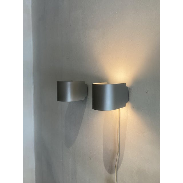 Very good quality made product This piece is attributed to the mentioned designer/maker. It has no attribution mark and no...