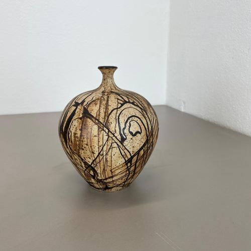 Abstract Ceramic Studio Pottery Vase attributed to Gerhard Liebenthron, Germany, 1980s For Sale - Image 10 of 15