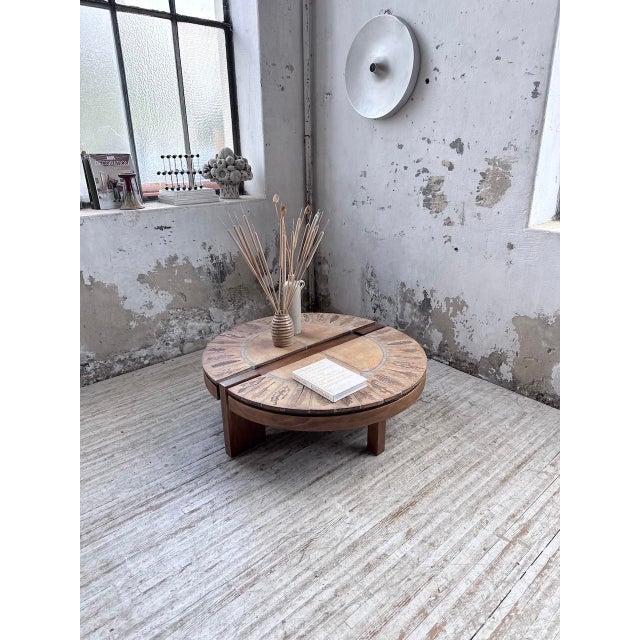 Vintage herbier coffee table by r. Capron, the "coffee bean" model from the 1960s. a very elegant piece, with its two-part...