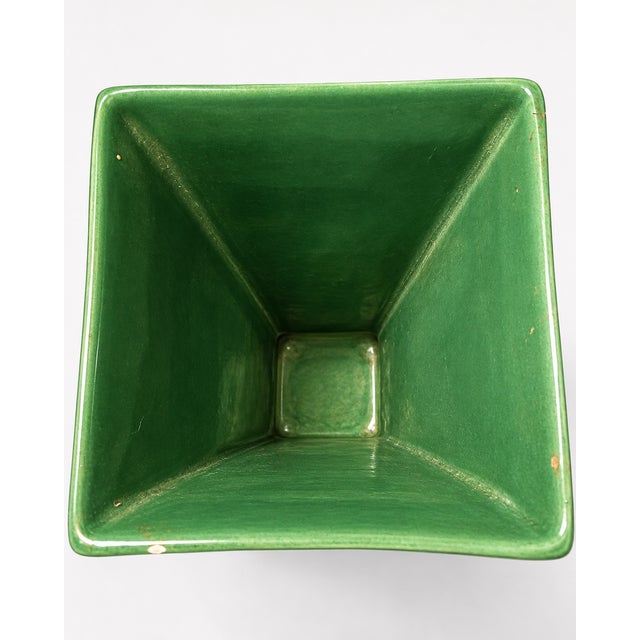Haeger Vintage Haeger Usa Green Square Flared Pedestal Pottery Vase Planter For Sale - Image 4 of 5