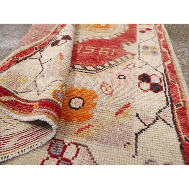 Galerie Shabab Collection Mid-20th Century Turkish Oushak Throw Rug For Sale In New York - Image 6 of 6