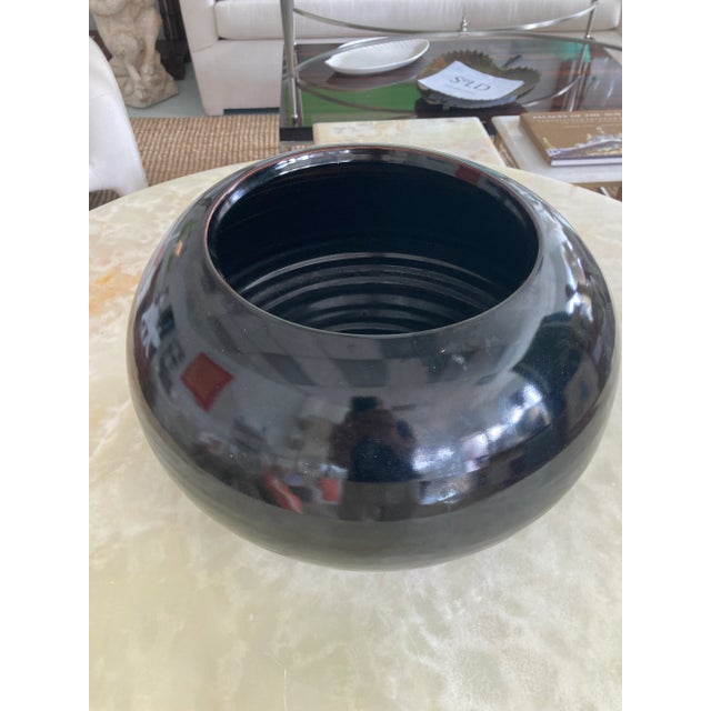 Ceramic Black Reflective Glaze Ceramic Cache Pot For Sale - Image 7 of 11