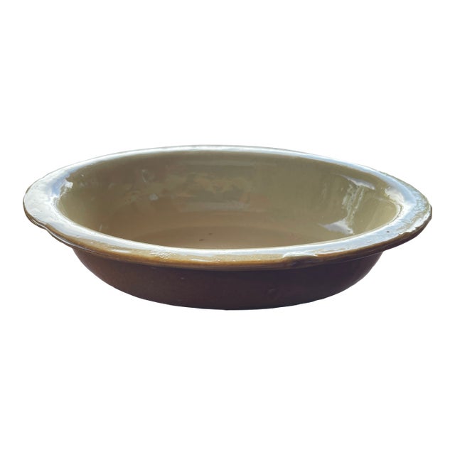 Vintage English Pearson's of Chesterfield Stoneware Casserole Dish, 4 1/2 Pint For Sale