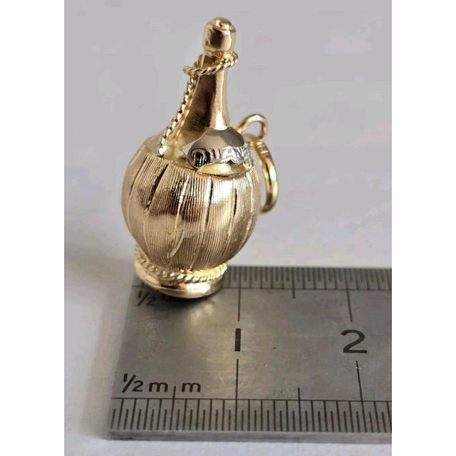 Vintage Two-Tone Gold Chianti Wine Bottle Charm Pendant, 1960s For Sale - Image 11 of 13