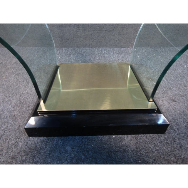 Mid 20th Century Mid-Century Modern Coffee Table in Glass and Brass For Sale - Image 4 of 7