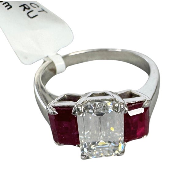 Contemporary 1.65 CTW Mid-Century Emerald Cut Diamond & Burmese Ruby Platinum Ring, Size 6.5 For Sale - Image 3 of 10