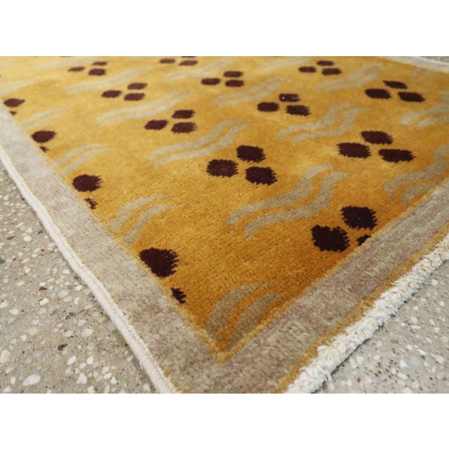Galerie Shabab Collection Mid-20th Century Turkish Anatolian Deco Throw Rug For Sale In New York - Image 6 of 7