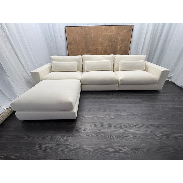 Rh Lugano Modular 4-Piece Sectional | Italy | Down | Performance Linen Weave – Natural For Sale - Image 10 of 18