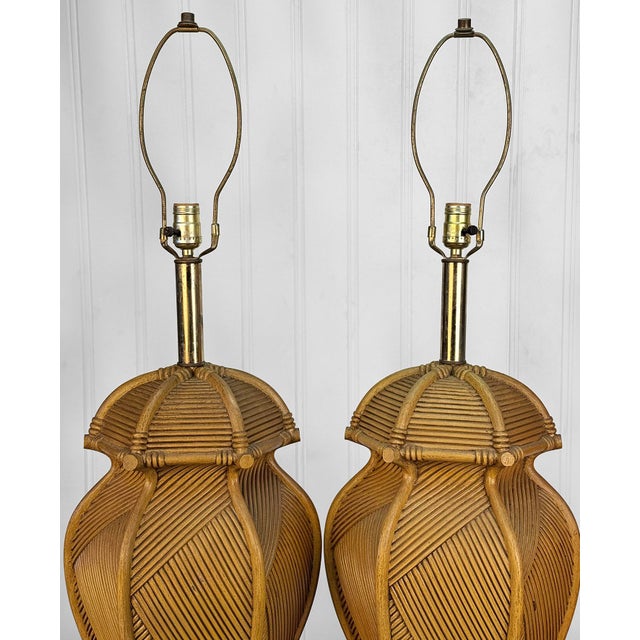 Vintage Coastal Chinoiserie Faux Rattan Pagoda Table Lamps - A Pair For Sale - Image 4 of 12