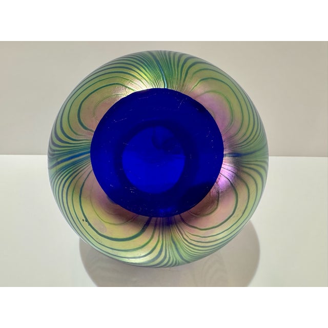 Mid-Century Modern Mid 20th Century Correia Art Glass Signed Iridescent Pulled Feather Vase Cobalt Blue Purple For Sale - Image 3 of 7