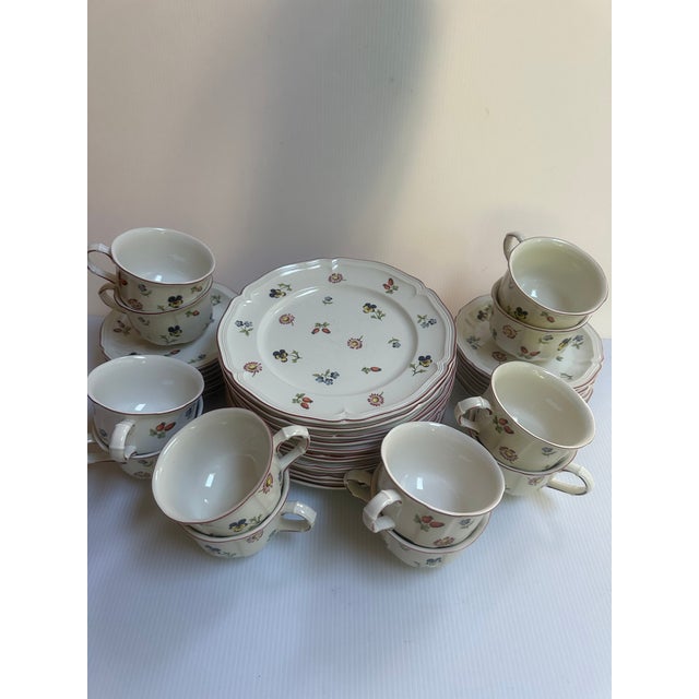Ceramic 1970s Villeroy & Boch Luxembourg "Petite Fleur" 12 Trio Set: Cup Saucer Dessert Plate - 36 pcs For Sale - Image 7 of 17