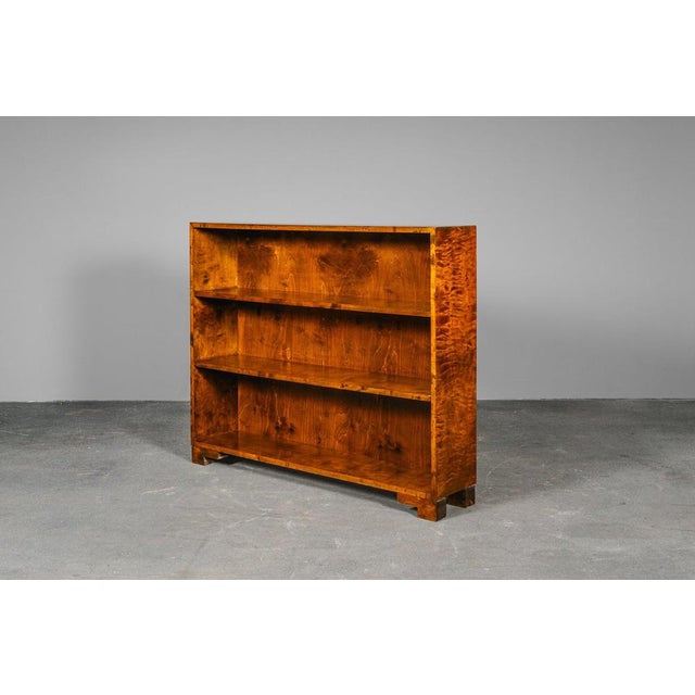 Art Deco Bookcase in Birch For Sale - Image 4 of 15