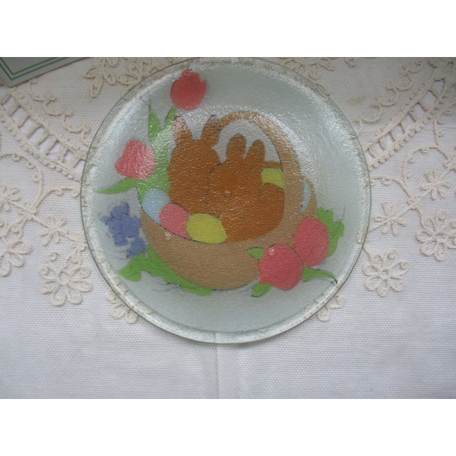 Peggy Karr Easter Rabbits in Basket With Eggs Fused Glass Plate 8" Boxed For Sale - Image 4 of 10