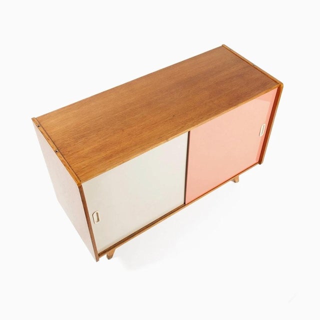 1960s Vintage Modern Wood U-452 Cabinet, 1960s For Sale - Image 5 of 7