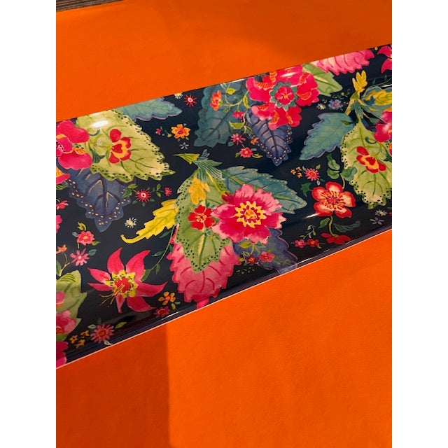 The Tabacco Leaf Melamine Sandwich Tray This functional but beautiful serving tray is perfect for sandwichs, carcuterie or...