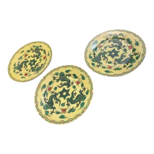 Yongzheng Dynasty Famille Rose Porcelain Dragon Claws & Star Design, 1900’s
