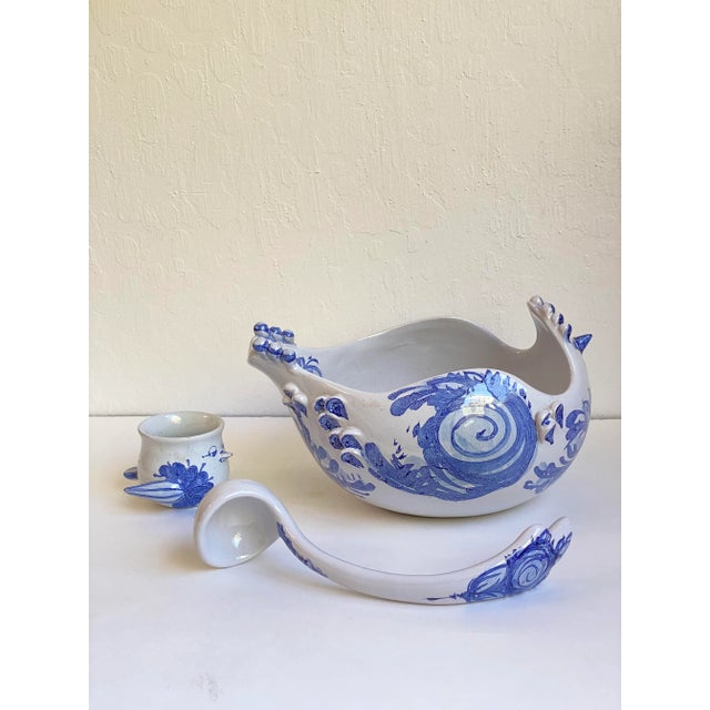 Mid 20th Century Bjorn Wiinblad Blue & White Ceramic Bird Serving Bowl, Ladle & Dish- 3 Pieces For Sale In Seattle - Image 6 of 12