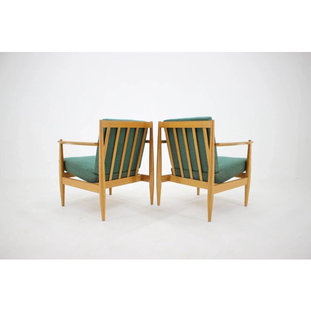 Wood Armchairs from TON, Former Czechoslovakia, 1960s, Set of 2 For Sale - Image 7 of 11