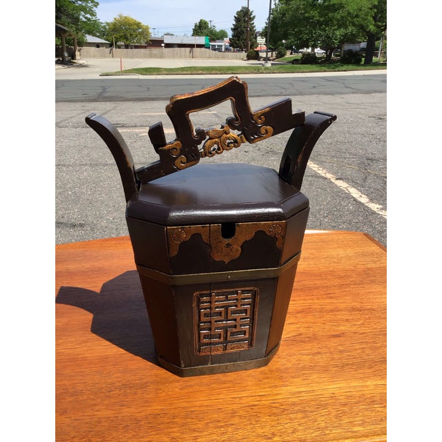Early 20th Century Mid-Century Modern Hand-Carved Teapot Caddy With Brass Hardware For Sale In Denver - Image 6 of 12