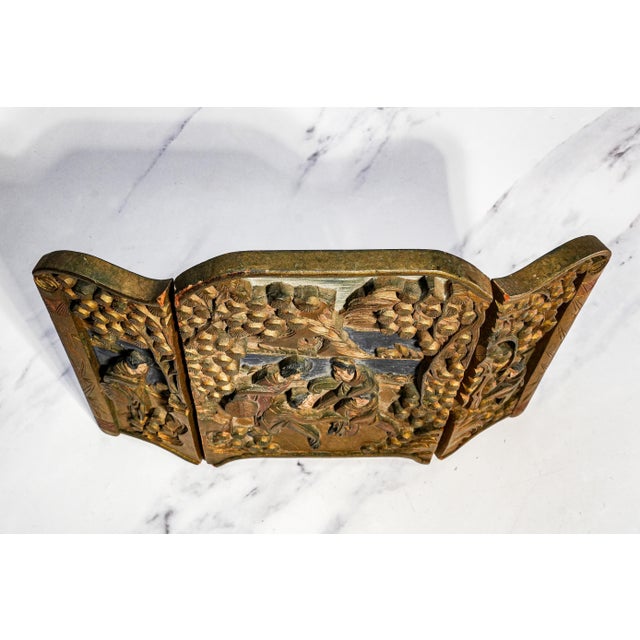Chinese Hand Carved Painted Vintage Small Three Panel Tabletop Screen Home Decor For Sale - Image 9 of 14