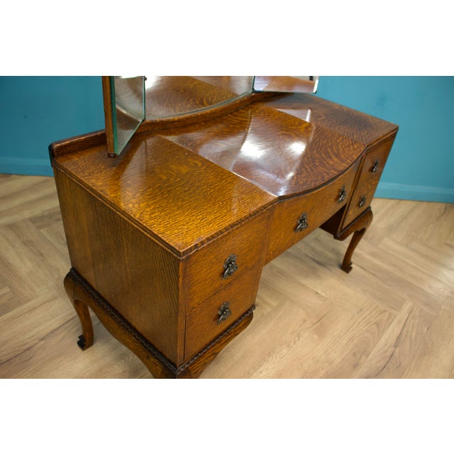 1930s Art Deco Dressing Table in Oak, 1930s For Sale - Image 5 of 9