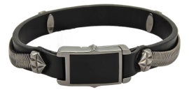 Example of Stephen Webster Jewelry