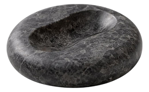 Charcoal Kaen Palo Santo by Monics+Vieira