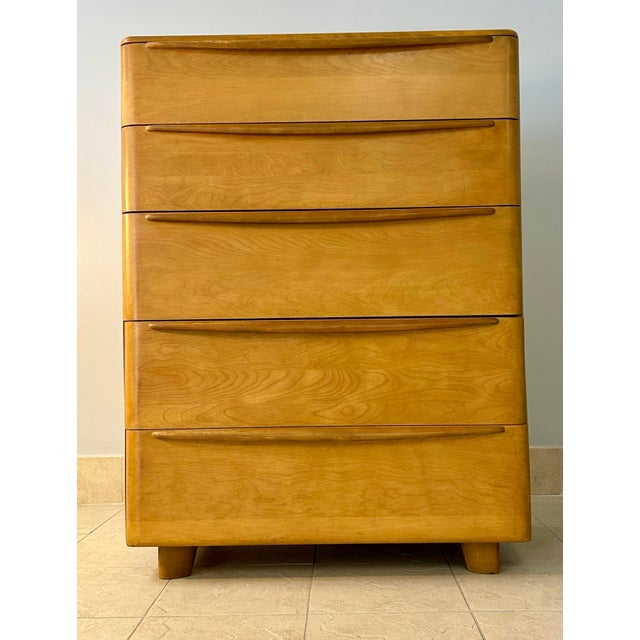 Mid 20th Century Chest of Drawers For Sale In Philadelphia - Image 6 of 7