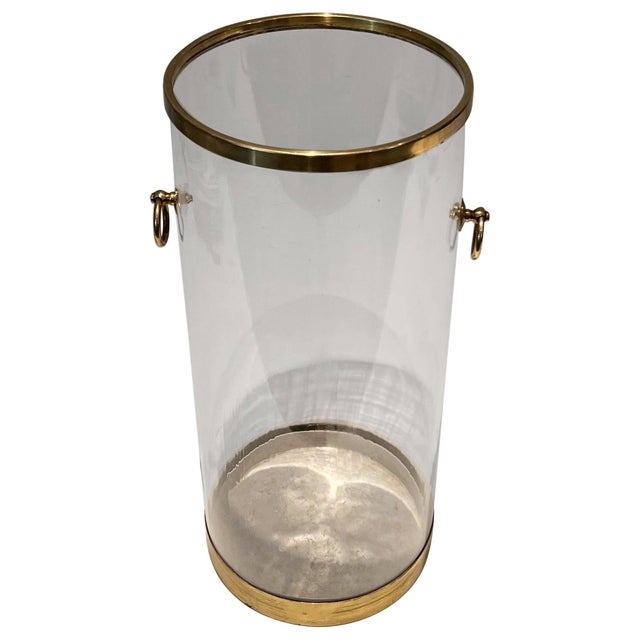 Round umbrella stand in lucite and brass. French work. Circa 1970 For Sale - Image 10 of 18