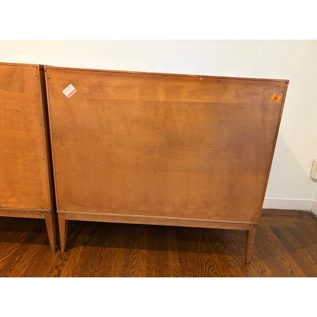1950s Pair of Paul McCobb Planner Group 3 Drawer Dressers, Attributed For Sale - Image 15 of 18