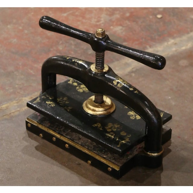 19th Century French Black-Painted and Gilt Cast Iron Bookbinding Press For Sale In Dallas - Image 6 of 9