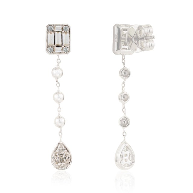 Metal Modernist 1.08ct Mixed Cut Diamond Teardrop Chain Earrings in 14k White Gold- A Pair For Sale - Image 7 of 13