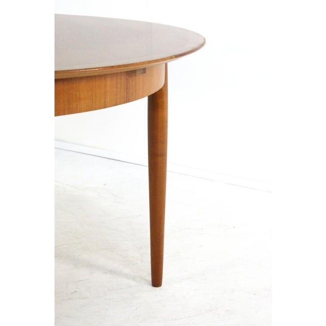 Extendable Round Nuthetal Dining Table from Lübke For Sale - Image 4 of 16