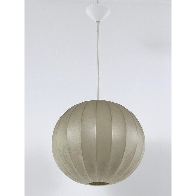 Mid-Century Globe Cocoon Pendant Lamp by Friedel Wauer for Goldkant Leuchten, Germany, 1960s For Sale - Image 9 of 18