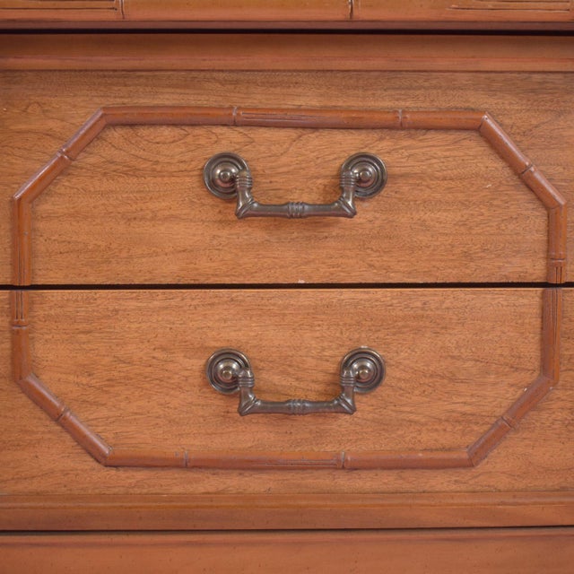 1950s 1950s Pair of Faux Bamboo Nightstands by Broyhill For Sale - Image 5 of 7