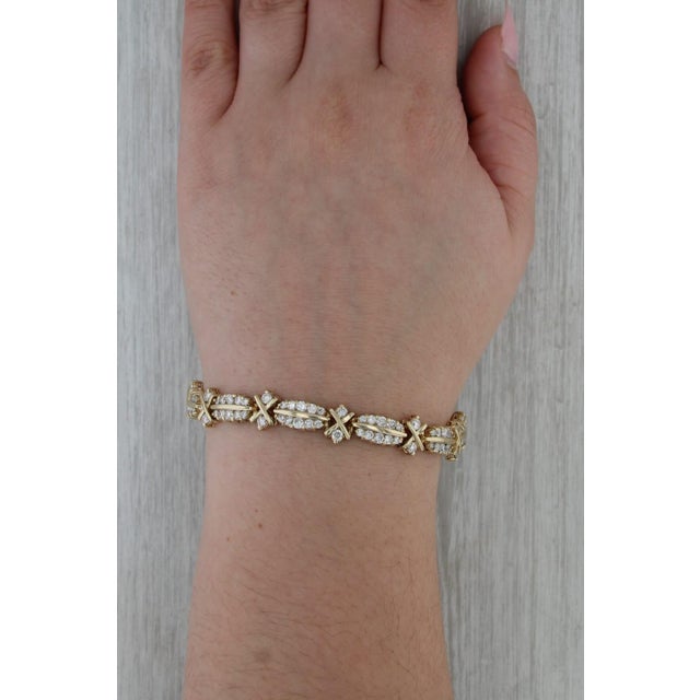 2010s 5.90ctw Diamond Tennis Bracelet 14k Yellow Gold 7" 9.8mm For Sale - Image 5 of 8