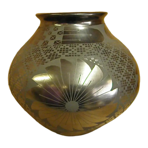 Late 20th Century Mata Ortiz Hand Coiled Blackware Pot by Miguel Bugarini