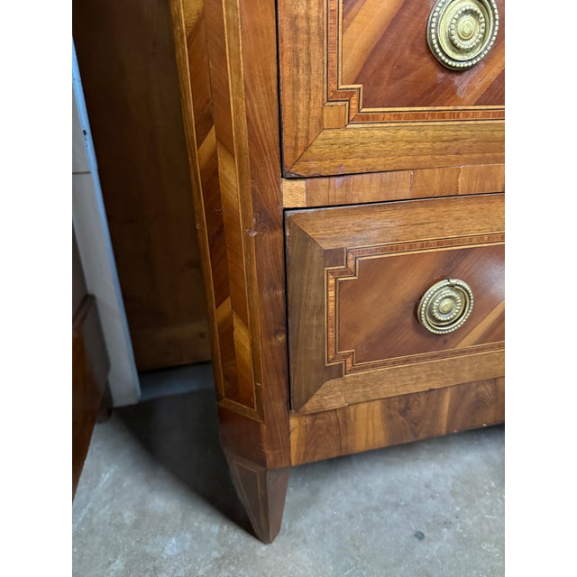 Wood French Louis XV Style Marquetry Chiffonier, Walnut & Mahogany, C. 1800-1840 For Sale - Image 7 of 10