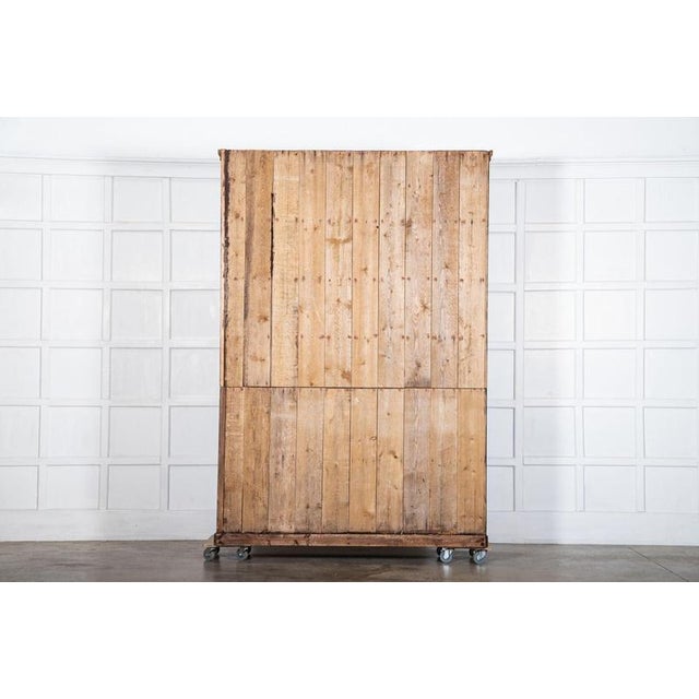 Large 19th Century English Painted Pine Housekeeper's Cupboard, 1880s For Sale - Image 15 of 16