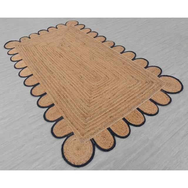 Black Scallop Edge Jute Rug 4x6 Ft. For Sale - Image 6 of 13