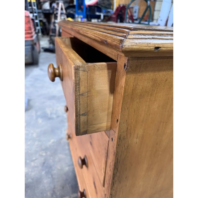Wood 19th Century English Pine Chest of Drawers For Sale - Image 7 of 11