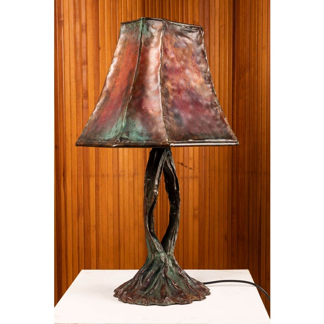 Brutalist Brutalist Sculptural Table Lamp in Patinated Copper, 1980s For Sale - Image 3 of 11