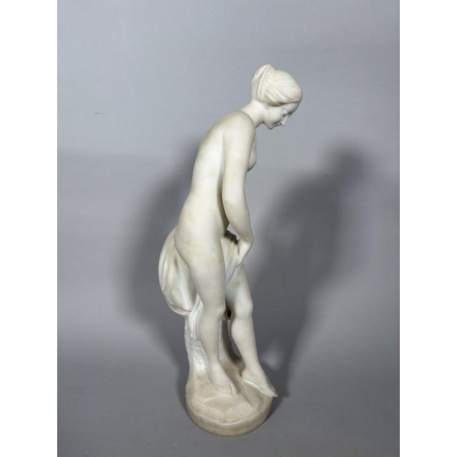 Stone White marble sculpture Diana in the bath after Falconet (1716-1791) 18th century For Sale - Image 7 of 9