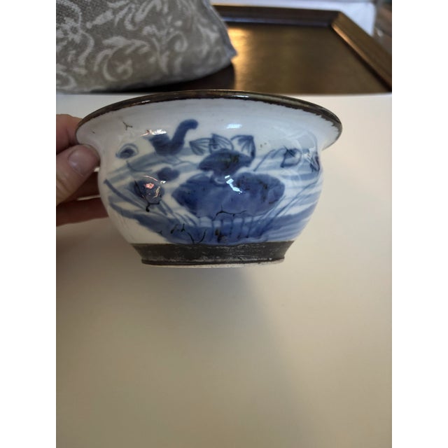 Late 19th Century Rare Blue and White Petite Porcelain Bowl. For Sale In San Diego - Image 6 of 6