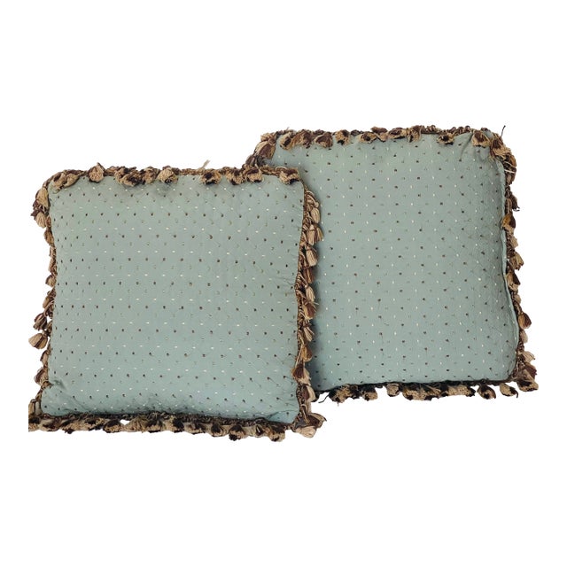 1970s Lovely Pair of Lumbar Pillows With Fringes and Embroidered For Sale