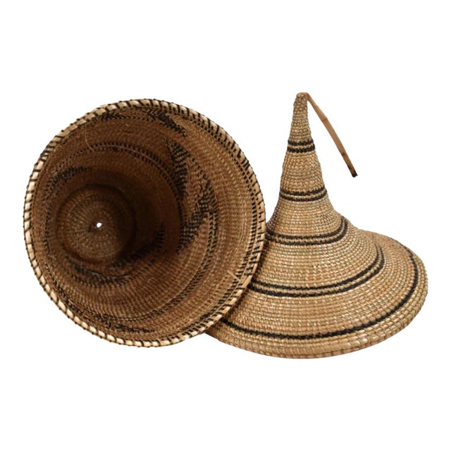 Early 20th Century Tutsi Basket with Lid Rwanda For Sale