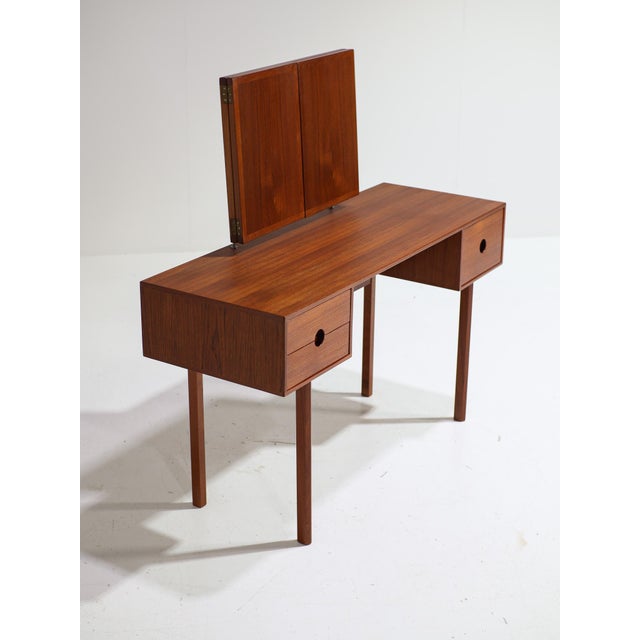 1960s Model 40 Dressing Table in Teak by Kai Kristiansen for Aksel Kjersgaard, Denmark, 1960s For Sale - Image 5 of 18