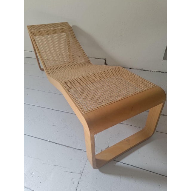 Vintage Chaise Lounge, 1990s, in Flawless conditions. Designed 1990 to 1999