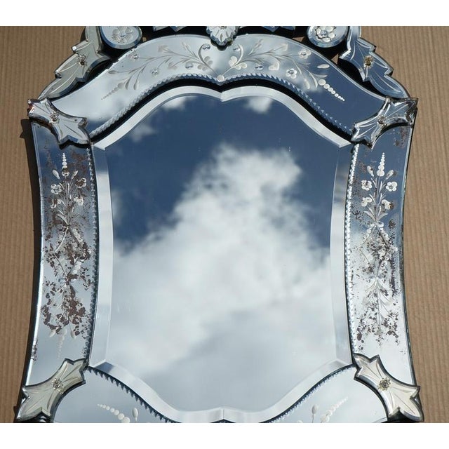 Antique Venetian Etched Glass Heart Shaped Wall Mirror, Italy, 1910s For Sale - Image 3 of 18